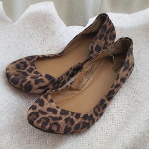 Mossimo leopard print ballet flats, size 9